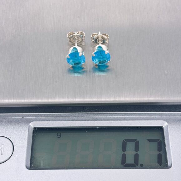 Vintage Sterling Silver 925 6mm Blue Crystal Stud Earrings - Picture 5 of 5